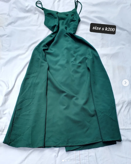 green dress