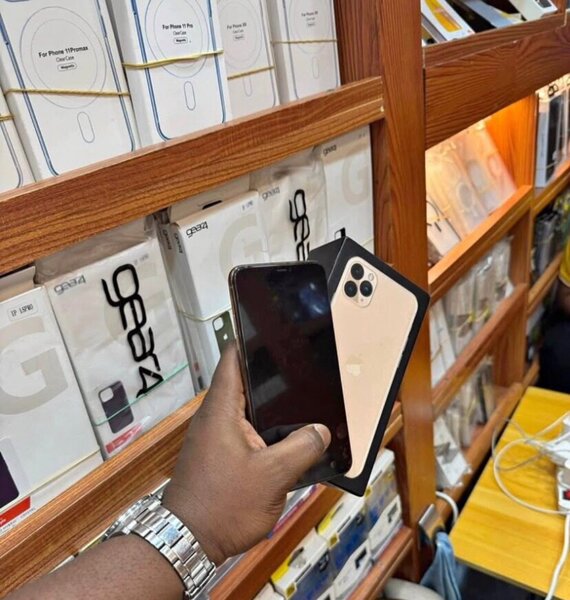 iPhone 11 Pro Max 128 Go
