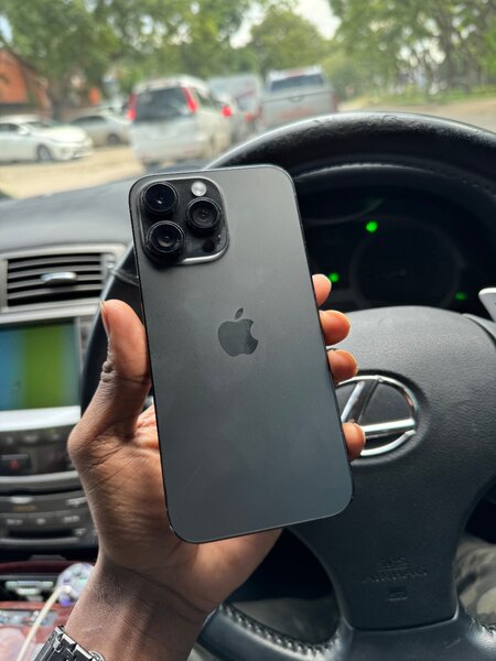iPhone 14 Pro Max