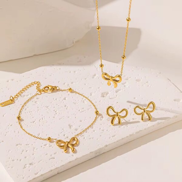 Bracelet en or nœud papillon
