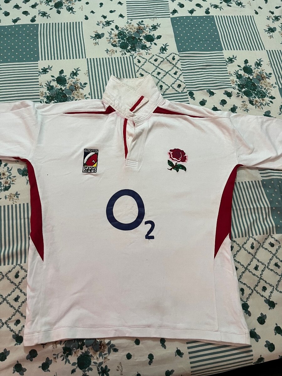 Maillot de rugby blanc rouge