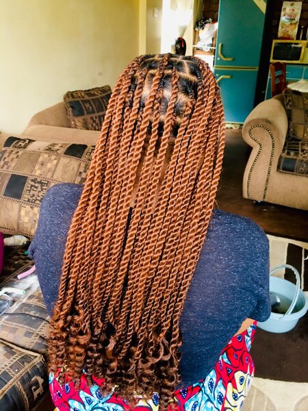Knotless twist