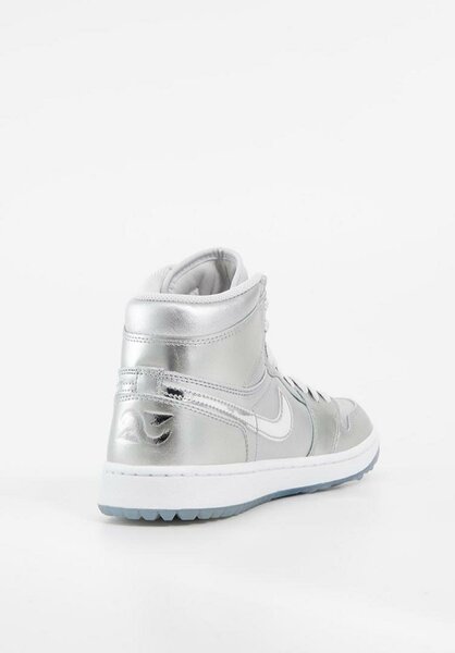 JORDAN 1 RETRO HIGH