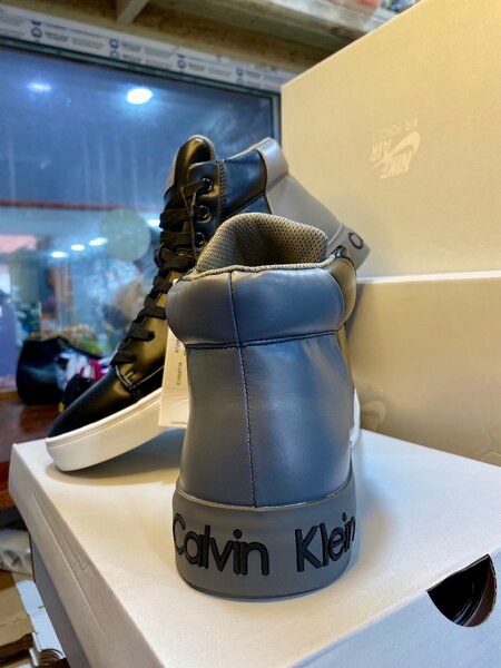 Sneakers Calvin Klein élégants