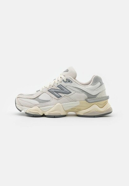 Baskets New Balance 9060