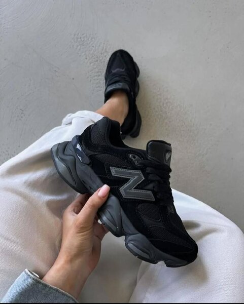 NEW BALANCE CLASSIC