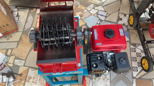 Feed crusher