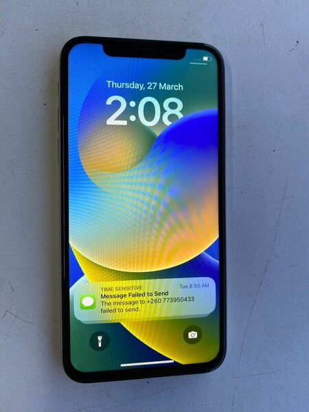 iPhone x 64 gb 100 % battery