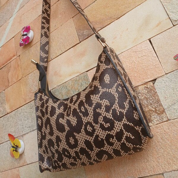 Classy showder bag
