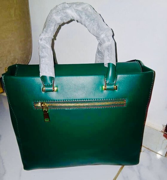 Sac à main élégant en cuir