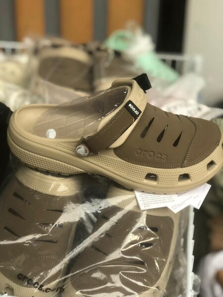Crocs