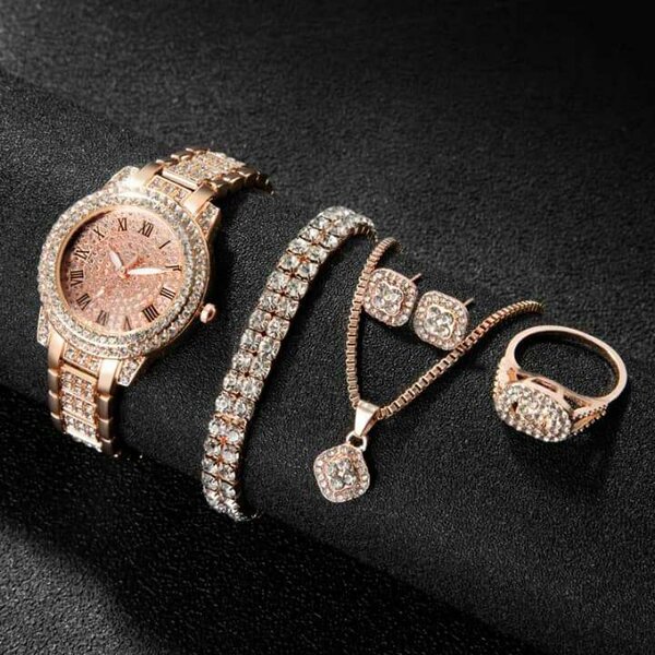 Montre complete en bijoux