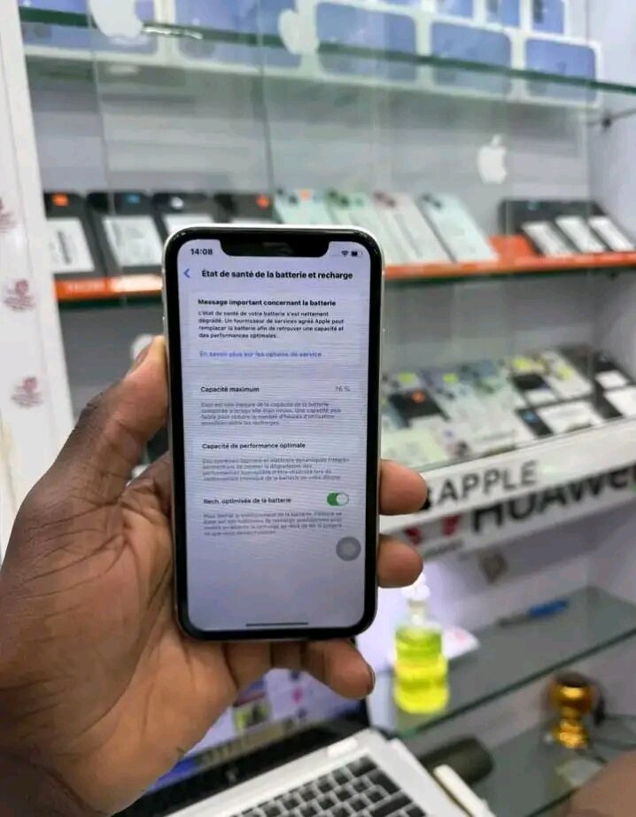 iPhone 11 blanc 64GB