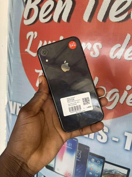 IPHONE XR