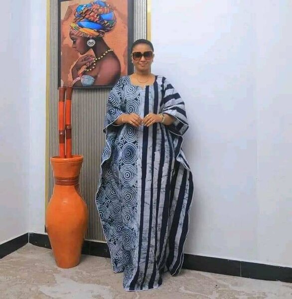 Robe boubou disponible a 9000fr