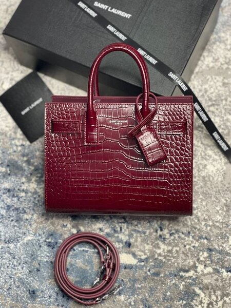 Yves saint Laurent
