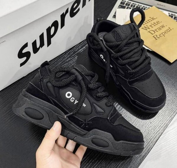 Baskets noires OGY pour hommes
