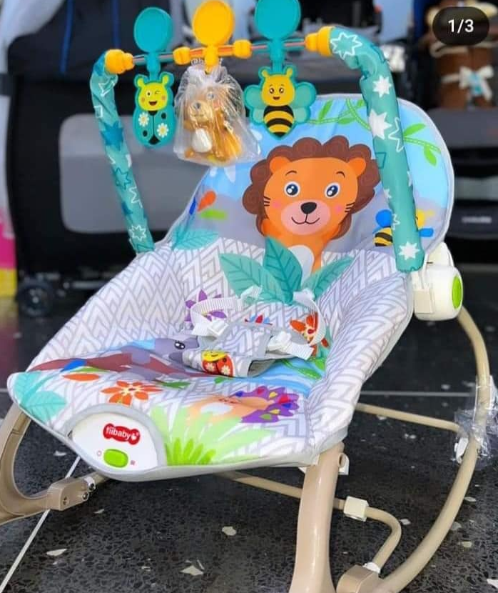 Baby chaise