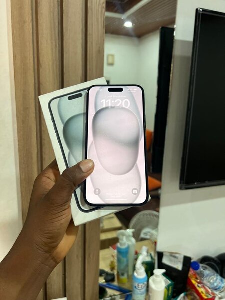 iPhone 15 plus