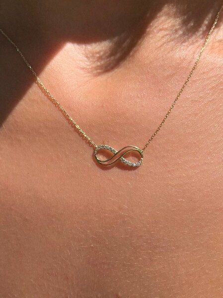 Collier Infini en Or Élégant