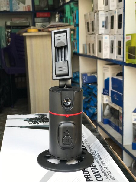 Auto Face Tracking