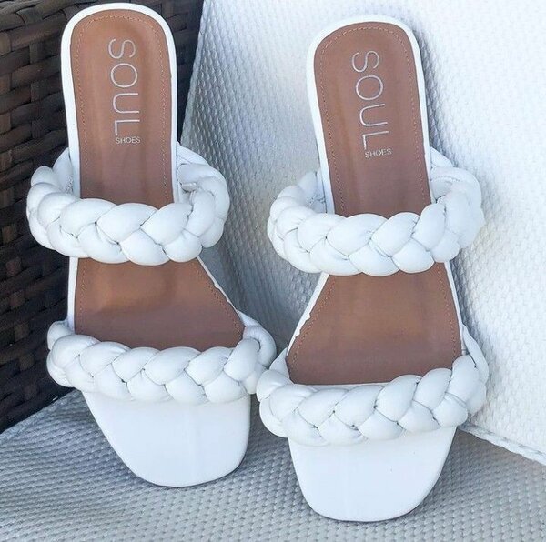 Sandal