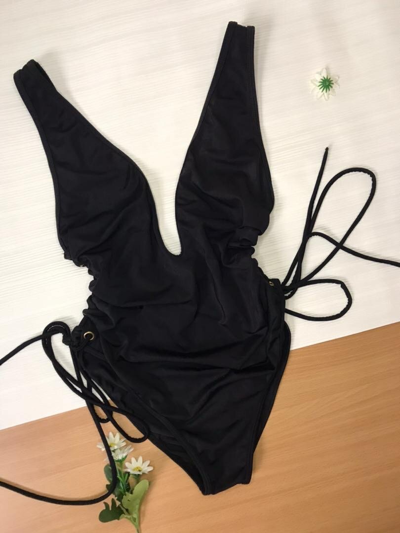 Bikini ( swim wear)