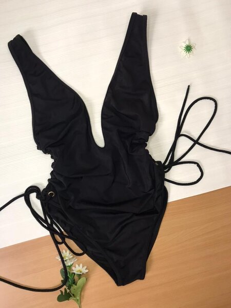Bikini ( swim wear)