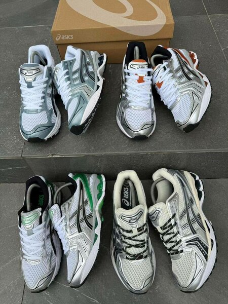 Chaussures de course Asics confortables
