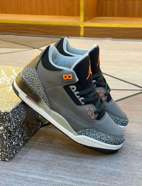 Jordan Sneakers