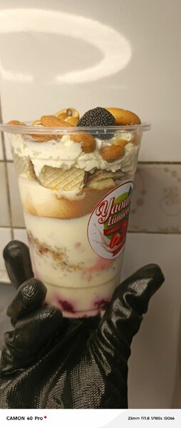 Dessert aux noix