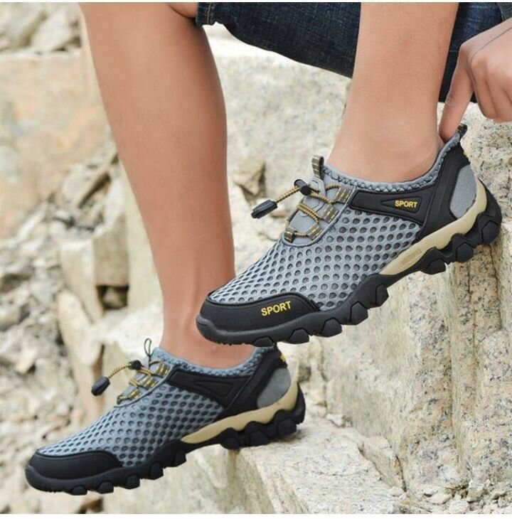 Men's sneakers