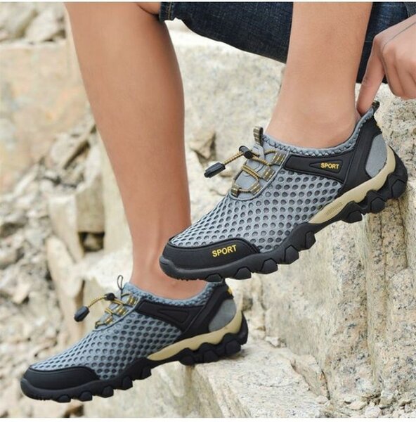 Men's sneakers
