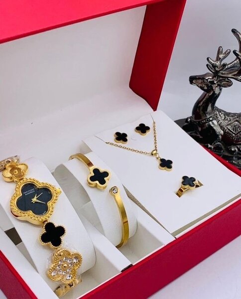 Jewelry set