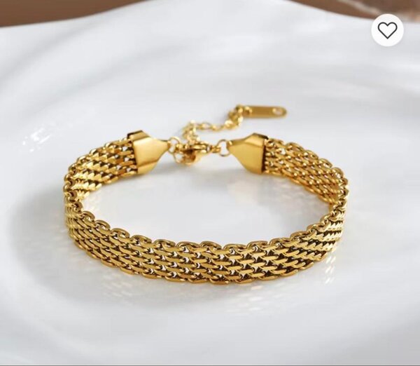 Bracelet doré élégant