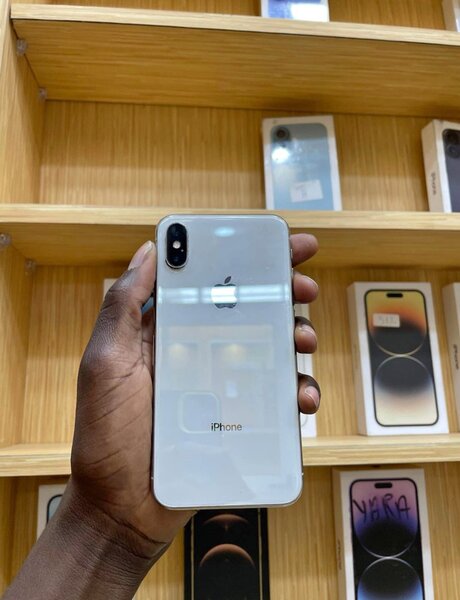 iPhone X 64 Go