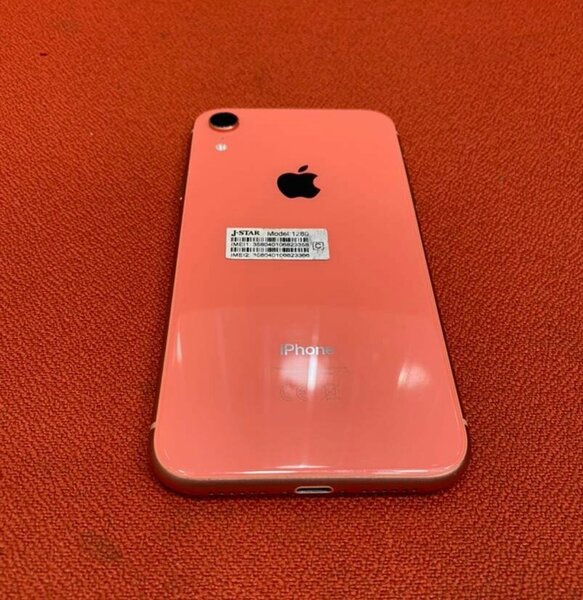iPhone XR couleur corail