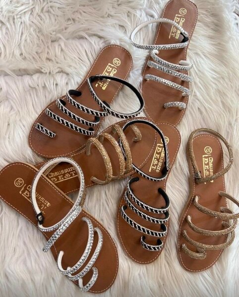 Sandales