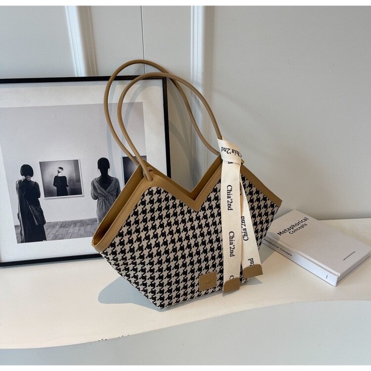 Chia 2nd handbag