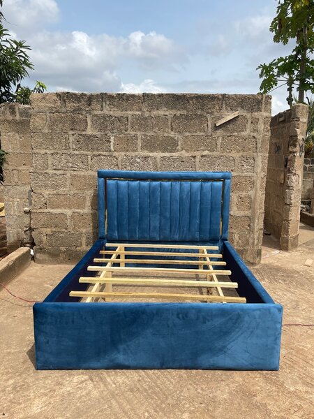Double bed frame