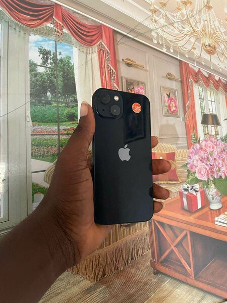 IPHONE 13