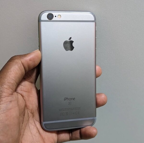 iPhone 6s