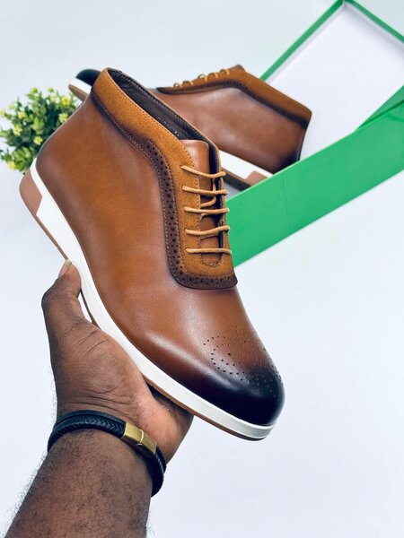 HUGO BOSS BOOT BROWN