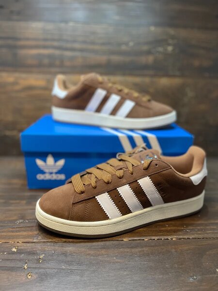Adidas campus