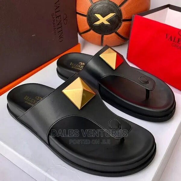 Men slippers