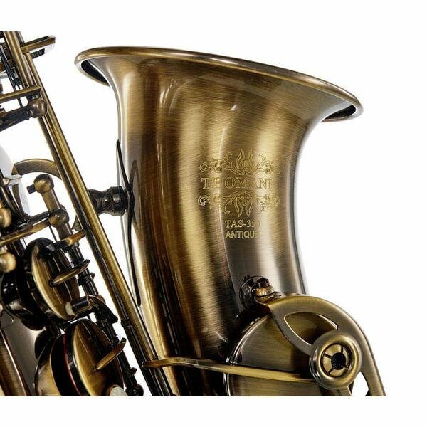 Saxophone alto antique