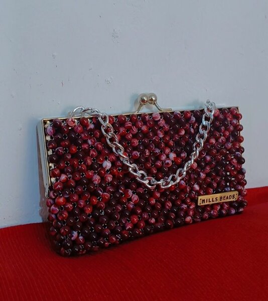 Beaded clutch purse