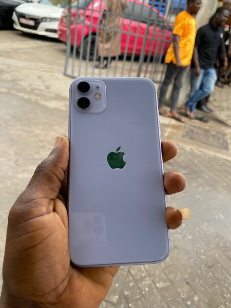 iPhone 11
