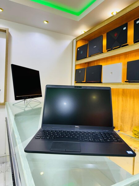 DELL PRECISION 3541