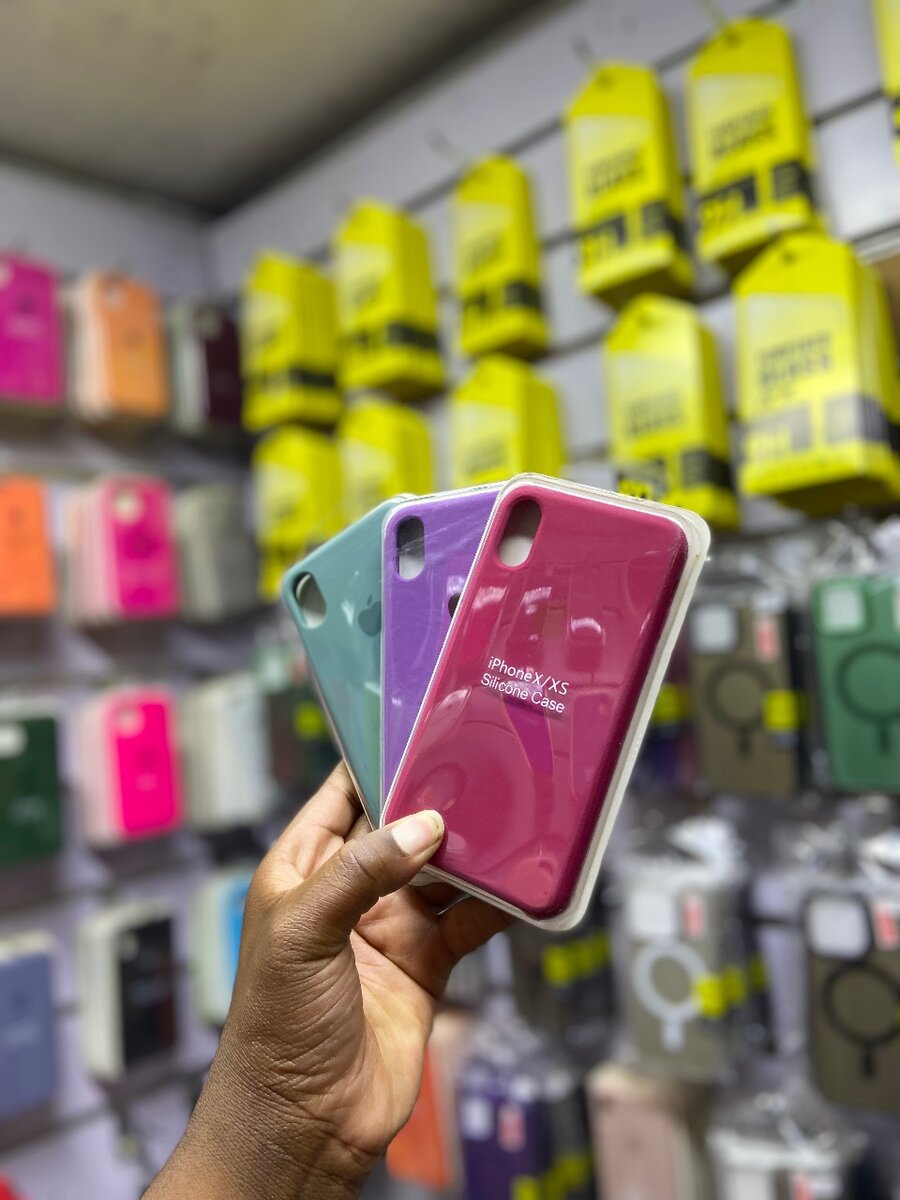 Silicone pouches